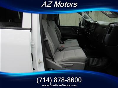 2018 Chevrolet Silverado 2500HD Work Truck 4WD CREW CAB S/B - Photo 17 - Orange, CA 92867
