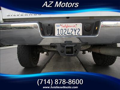 2018 Chevrolet Silverado 2500HD DURAMAX W/T crew cab 4x4 diesel - Photo 8 - Orange, CA 92867