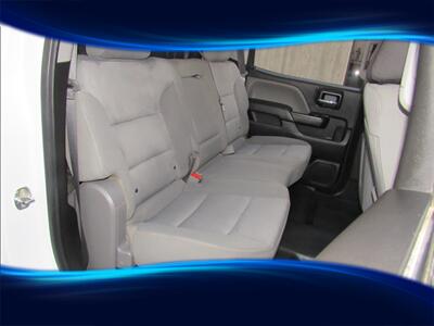 2018 Chevrolet Silverado 2500HD DURAMAX W/T crew cab 4x4 diesel - Photo 17 - Orange, CA 92867