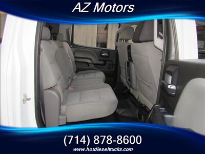 2018 Chevrolet Silverado 2500HD DURAMAX W/T crew cab 4x4 diesel - Photo 18 - Orange, CA 92867