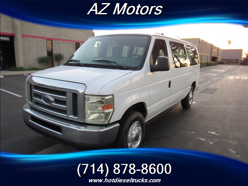 2009 Ford E-150 XL 8 PASSENGER  