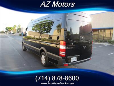 2011 Mercedes-Benz Sprinter 2500 15 PASSENGER   - Photo 7 - Orange, CA 92867
