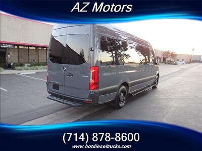 2020 Mercedes-Benz Sprinter 2500 15 PASSENGER - Photo 5 - Orange, CA 92867