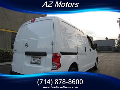 2018 Nissan NV200 SV MINI VAN   - Photo 7 - Orange, CA 92867