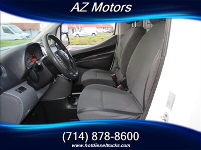 2018 Nissan NV200 SV MINI VAN   - Photo 14 - Orange, CA 92867