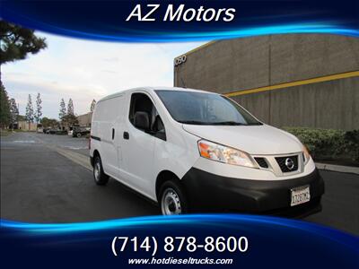 2018 Nissan NV200 SV MINI VAN   - Photo 4 - Orange, CA 92867