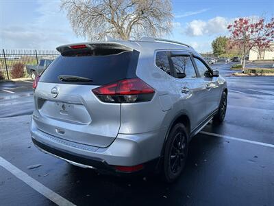 2017 Nissan Rogue S   - Photo 4 - Concord, CA 94520