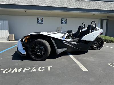 2022 Polaris SLINGSHOT S   - Photo 2 - Concord, CA 94520