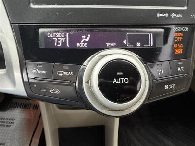 2012 Toyota Prius v Two! Hybrid! Clean Title!  Financing Available! - Photo 14 - Concord, CA 94520