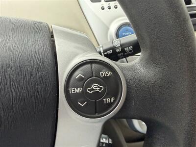 2012 Toyota Prius v Two! Hybrid! Clean Title!  Financing Available! - Photo 19 - Concord, CA 94520