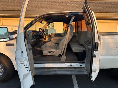 2001 Ford F-250 Super Duty XL 7.3L Diesel  END OF THE MONTH SPECIAL - Photo 10 - Concord, CA 94520