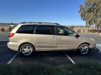 2006 Toyota Sienna XLE 4500 OUT THE DOOR END OF THE YEAR SPECIAL   - Photo 6 - Concord, CA 94520