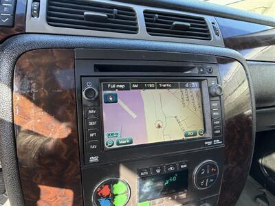 2011 GMC Yukon XL Denali  Financing Available! - Photo 13 - Concord, CA 94520