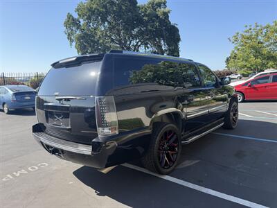 2011 GMC Yukon XL Denali  Financing Available! - Photo 5 - Concord, CA 94520