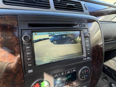 2011 GMC Yukon XL Denali  Financing Available! - Photo 12 - Concord, CA 94520