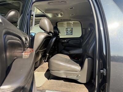 2011 GMC Yukon XL Denali  Financing Available! - Photo 14 - Concord, CA 94520