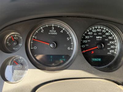 2011 GMC Yukon XL Denali  Financing Available! - Photo 11 - Concord, CA 94520