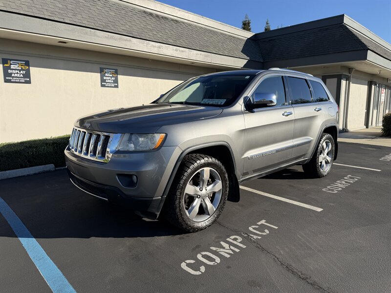 2012 Jeep Grand Cherokee Overland  FINANCING AVAILABLE - Photo 1 - Concord, CA 94520
