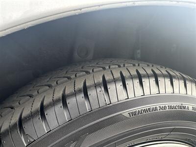 2012 Toyota Prius Hybrid! Clean Title! FINANCING AVAILABLE! END OF THE YEAR SPECIAL! - Photo 14 - Concord, CA 94520