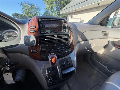 2004 Toyota Sienna XLE! AWD Limited! Low Miles!  Clean Title! Financing Available! - Photo 11 - Concord, CA 94520