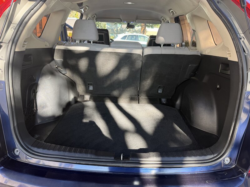 2015 Honda CR-V LX Financing Available! - Photo 23 - Concord, CA 94520