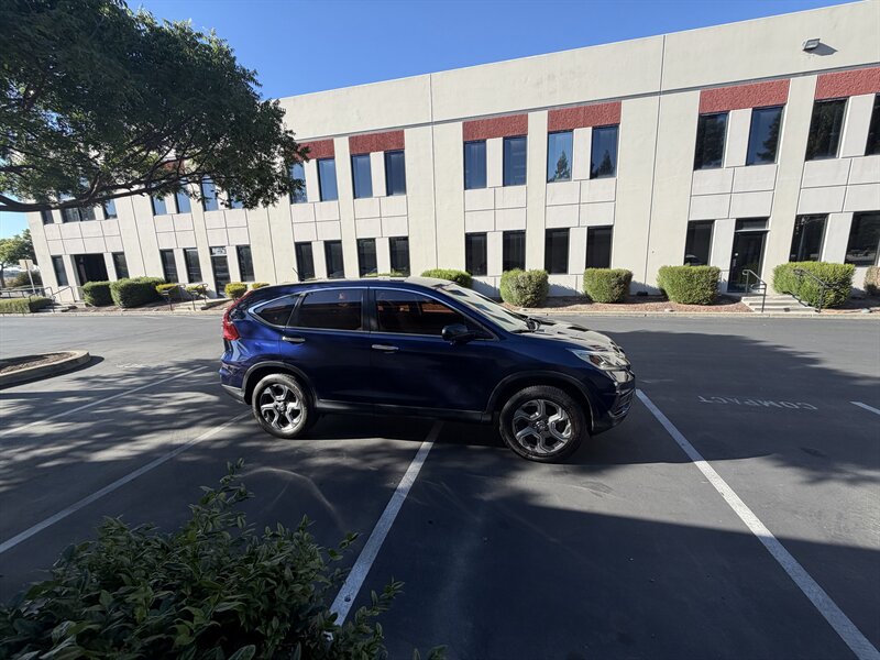 2015 Honda CR-V LX Financing Available! - Photo 6 - Concord, CA 94520