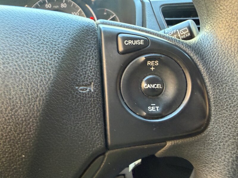 2015 Honda CR-V LX Financing Available! - Photo 19 - Concord, CA 94520