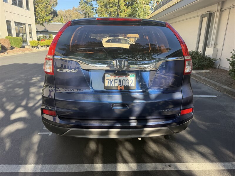 2015 Honda CR-V LX Financing Available! - Photo 4 - Concord, CA 94520