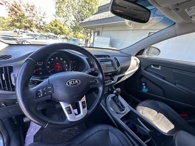 2013 Kia Sportage EX  END OF THE MONTH SPECIAL - Photo 11 - Concord, CA 94520