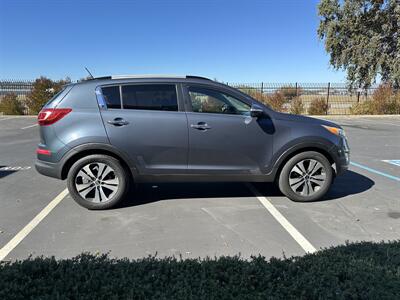 2013 Kia Sportage EX  END OF THE MONTH SPECIAL - Photo 5 - Concord, CA 94520