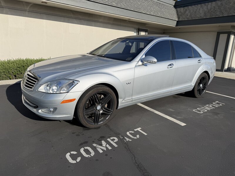 2007 Mercedes-Benz S 600! Luxury! Clean Title!  Financing Available! - Photo 1 - Concord, CA 94520