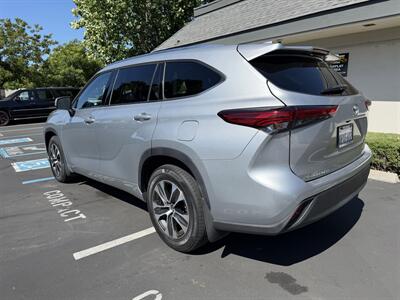 2020 Toyota Highlander XLE AWD Financing Available! - Photo 3 - Concord, CA 94520
