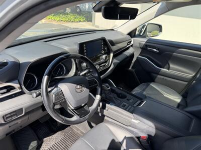 2020 Toyota Highlander XLE AWD Financing Available! - Photo 8 - Concord, CA 94520