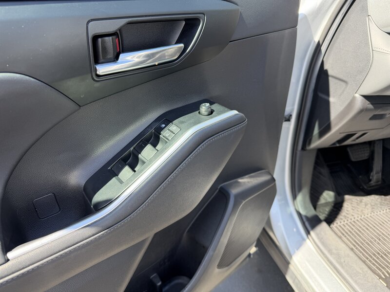 2020 Toyota Highlander XLE AWD Financing Available! - Photo 21 - Concord, CA 94520