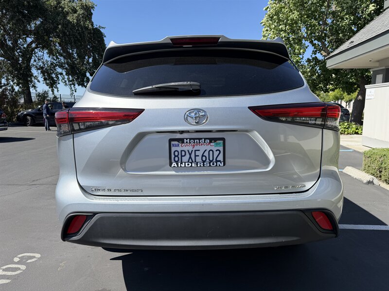 2020 Toyota Highlander XLE AWD Financing Available! - Photo 4 - Concord, CA 94520