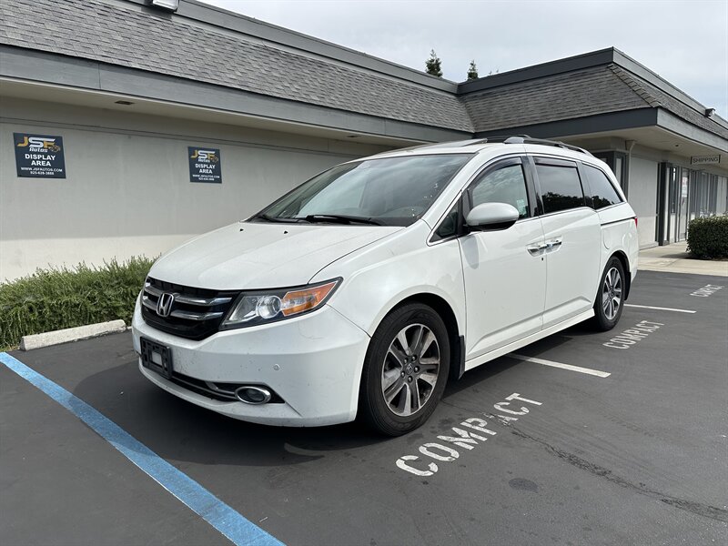 2015 Honda Odyssey Touring FINANCE AVAILABLE! - Photo 1 - Concord, CA 94520