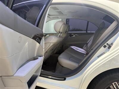 2009 Mercedes-Benz E-350! 4MATIC! Clean Title!  Low Miles! Financing Available! - Photo 11 - Concord, CA 94520