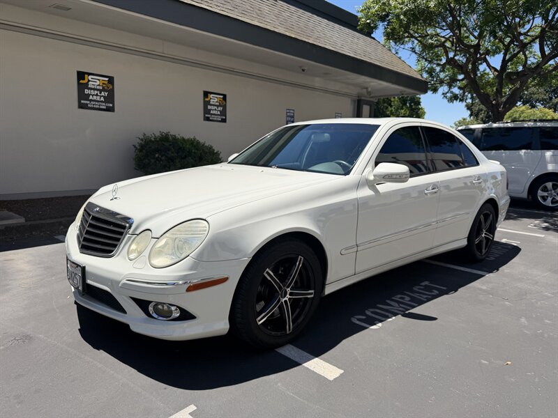 2009 Mercedes-Benz E-350! 4MATIC! Clean Title!  Low Miles! Financing Available! - Photo 1 - Concord, CA 94520