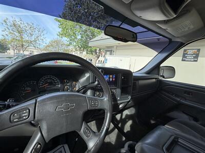 2006 Chevrolet Silverado 1500 Lowered 5.3L V8 Flex Fuel!  Clean Title! Financing Available! - Photo 11 - Concord, CA 94520