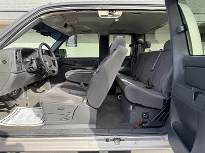 2006 Chevrolet Silverado 1500 Lowered 5.3L V8 Flex Fuel!  Clean Title! Financing Available! - Photo 12 - Concord, CA 94520