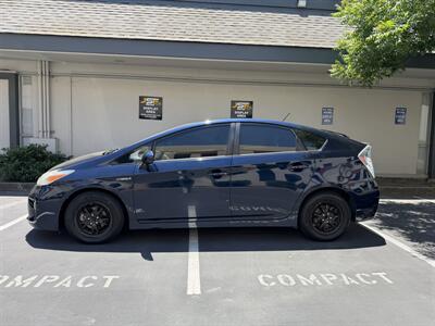2014 Toyota Prius Hybrid! Clean Title! Low Miles! Financing Available! - Photo 3 - Concord, CA 94520