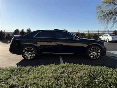 2012 Chrysler 300 Series S V8  FINANCING AVAILABLE - Photo 6 - Concord, CA 94520