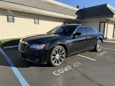 2012 Chrysler 300 Series S V8  FINANCING AVAILABLE - Photo 1 - Concord, CA 94520