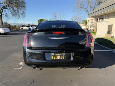 2012 Chrysler 300 Series S V8  FINANCING AVAILABLE - Photo 4 - Concord, CA 94520