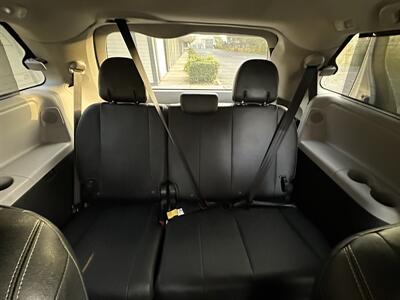 2020 Toyota Sienna SE AWD  FINANCE AVAILABLE! - Photo 12 - Concord, CA 94520