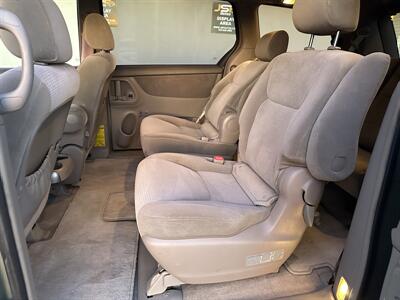 2008 Toyota Sienna LE 7-Passenger  6K OUT THE DOOR - Photo 9 - Concord, CA 94520