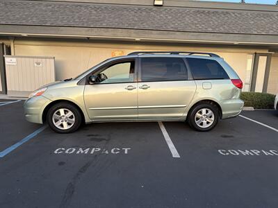 2008 Toyota Sienna LE 7-Passenger  6K OUT THE DOOR - Photo 3 - Concord, CA 94520