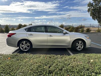 2017 Nissan Altima 3.5 SL   - Photo 6 - Concord, CA 94520