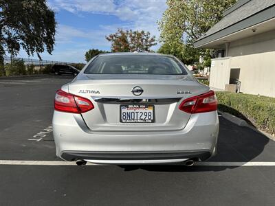 2017 Nissan Altima 3.5 SL   - Photo 4 - Concord, CA 94520