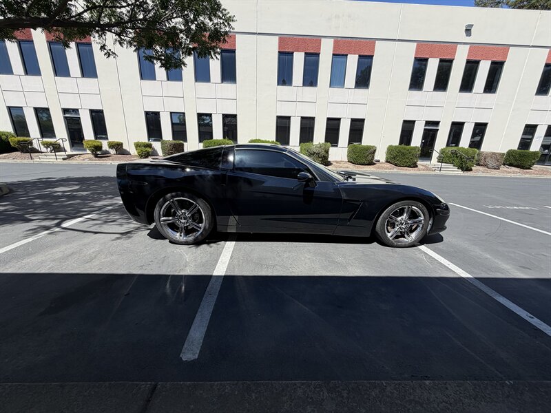 2010 Chevrolet Corvette Financing Available! - Photo 6 - Concord, CA 94520